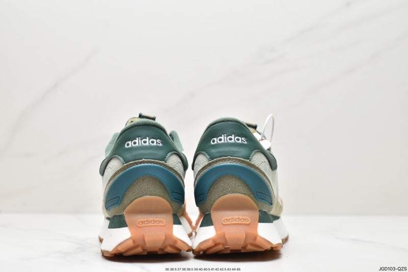 Adidas Sneakers